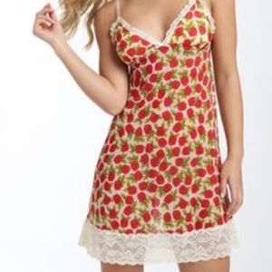 Honeydew Intimates Rose Chemise